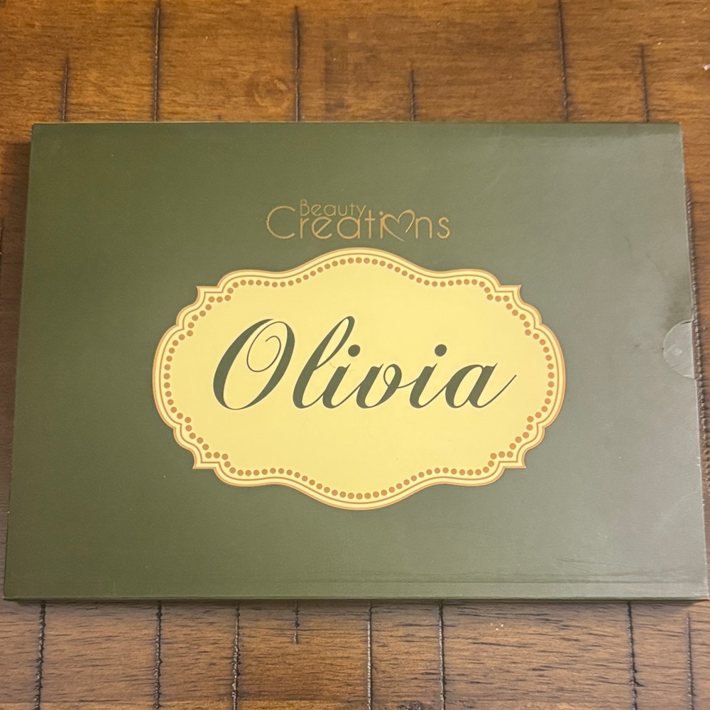 Beauty Creations Olivia Makeup Palette‎ - Olive & Pale Yellow
